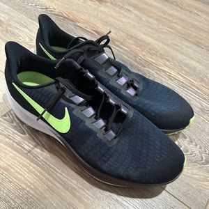 Nike Men’s Size 12 Running Shoes